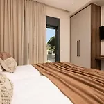 Adiola, An Unrivalled Retreat By Mindyourvilla * Καλαμάκι