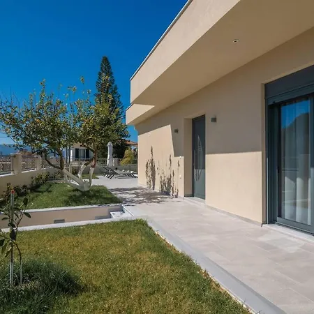 Adiola, An Unrivalled Retreat By Mindyourvilla *