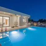 Adiola, An Unrivalled Retreat By Mindyourvilla Vilă *