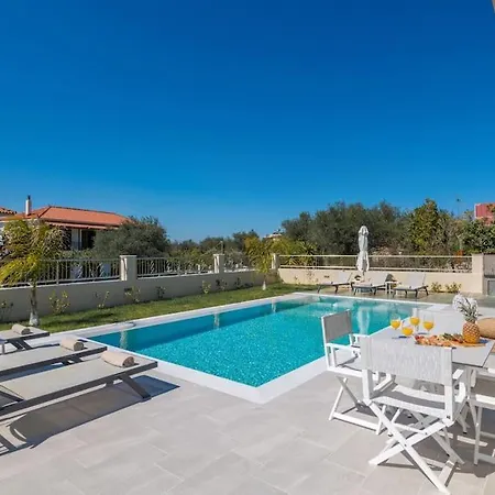 Adiola, An Unrivalled Retreat By Mindyourvilla